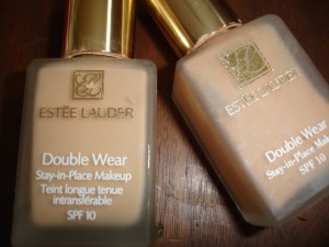 Estee Lauder Double Wear Stay in Place Makeup Review