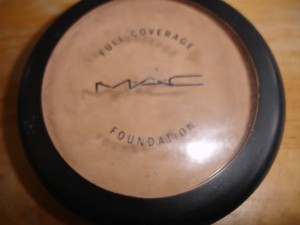 MAC Full Coverage Foundation