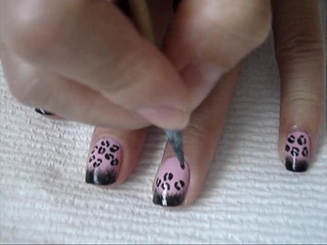 Pink Leopard Nail Art