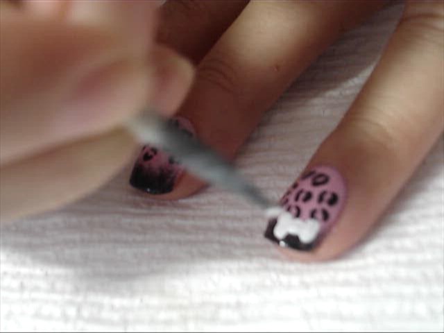 Pink Leopard Nail Art